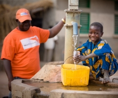 Evangelicals Respond to World Vision's Reversal on Hiring Gay Married Employees