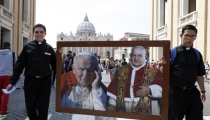 Miraculous Healings, Apparitions of Popes John Paul II and John XXIII Described by First-Hand Witnesses Days Before Canonization