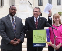 Religious Groups Hail Supreme Court Decision Allowing Christian Prayers at Town Meetings