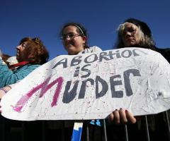 Missouri Lawmakers Pass 3-Day Waiting Period on Abortion; Unknown If Gov. Will Sign Into Law