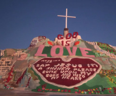 See the California Mountain Dedicated to God's Love and the Man Who Made It (VIDEO)