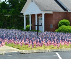 Alabama Church Plants 6,800-Plus American Flags to Honor Dead from Iraq, Afghanistan Wars
