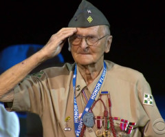 See What Happens When a D-Day Veteran Returns to Normandy for the First Time (VIDEO)