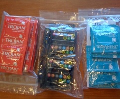 School District to Start Issuing Condoms to Sixth Graders After 9 Girls Got Pregnant; Parents Divided Over Decision