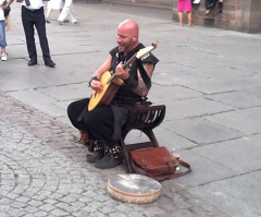 You Won't Believe Your Ears When This French Street Performer Starts Singing (VIDEO)