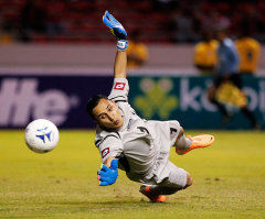 Evangelical Soccer Star Keylor Navas Helps Costa Rica Advance to World Cup Quarterfinals; Gives God the Glory