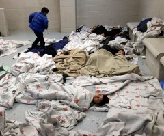 Texas Officials Call for Help as Waves of Illegal Immigrant Children at US-Mexico Border Create 'Refugee Camps'