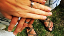 Jill Duggar Fourth of July Photos Show Newlywed Kissing Husband and Close-Up of Wedding Bands (PHOTOS)