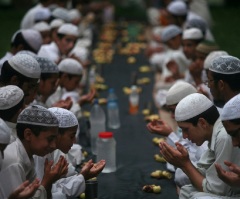 Muslims Banned From Forcing Shariah Law on People by India Supreme Court