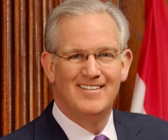 Missouri Governor Vetoes Pro-Life Bill, Legislature May Override It