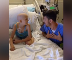 7-Year-Old Cancer Patient Loves 'Frozen' and So Does Her Nurse - See Their Amazing Impromptu Performance!