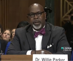 Federal Court Blocks Law Threatening Mississippi's Sole Abortion Clinic; Calls it 'Undue Burden' on a Woman's Right to Abortion