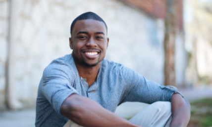 Christian Singles Can Experience Intimacy Without Having Sex, Says Christian Author