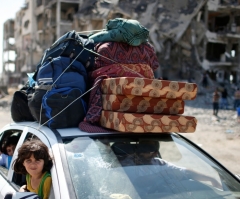 Israel, Hamas Cease-Fire Holds; Hamas Threatens to Walk Out If Today's Cairo Negotiations Are Not Serious