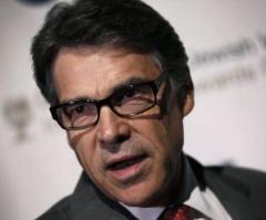 Texas Gov., GOP Presidential Hopeful Rick Perry Indicted Over Alleged Abuse of Power; Faces Up to 99 Years if Convicted