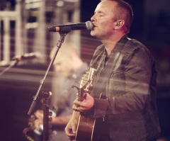 Chris Tomlin, Crystal Lewis, For King and Country Help Greg Laurie Celebrate 25th Anniversary of Harvest Crusades With 47,000 at Angel Stadium