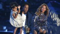 Blue Ivy Applauds a Teary-Eyed Beyonce on Stage at VMAs: 'Good Job Mommy!' (VIDEO)