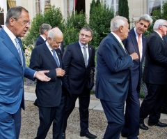 26 World Leaders Pledge to Stop ISIS as US Launches New Airstrikes in Iraq