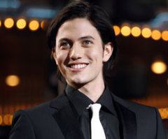 JetBlue Emergency: 'Twilight' Star Jackson Rathbone Live Tweets Prayers; Thanks God for Safe Landing