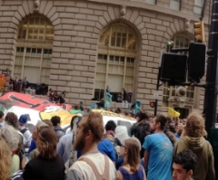 Thousands #FloodWallStreet Demanding Action to 'Stop Capitalism' and 'End Climate Crisis' in Massive NYC Protest