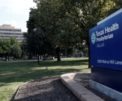 US Ebola Patient 'Fighting for His Life'