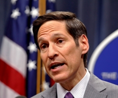 Calls Increase for US Gov't to Ban Travel to and From Ebola Affected Countries; Policy Expert Says Ban Would Be 'Selfish'