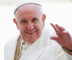 Married Couple Asks Pope Francis, Catholic Synod to Welcome Same-Sex Couples