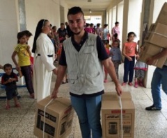 Samaritan's Purse Airlifting 90 Tons of Aid to Families Fleeing ISIS