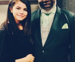 Selena Gomez Thanks TD Jakes for Inspiration After Attending His Church