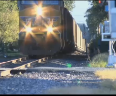Perfect Timing From 2 Teen Heroes Saves a Grandmother of 7 From a Speeding Train