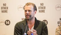 Hillsong Conference 2014: Pastor Joel Houston Says Hillsong United AMA Nod, Fanfare: 'Adds to The Story of God's Grace'