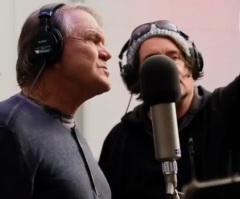 Country Music Legend Records His Final Song About Alzheimer's Disease