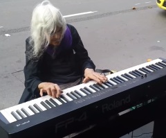 80-Year-Old Lady Performs a Beautiful Piano Piece Right on the Sidewalk