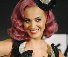 Former Christian Katy Perry Recalls Overcoming Depression in 'By The Grace of God' Song