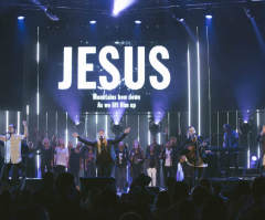 Hillsong Music Featured on 'Nightline,' Megachurch's Influence Is in the Spotlight