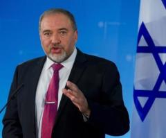 Israel Arrest Four Palestinians Who Planned to Assassinate Foreign Minister Lieberman With RPG