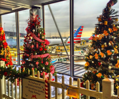 Man Booted Off American Airlines Flight After Exploding Over 'Merry Christmas' Greeting at LaGuardia Airport