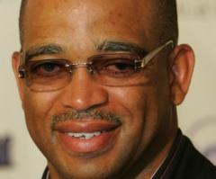 ESPN Anchor Stuart Scott Dies After Long Battle With Cancer