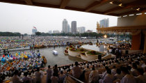 7 Million Attend Pope Francis Philippines Mass Marking Largest Ever in Papal History