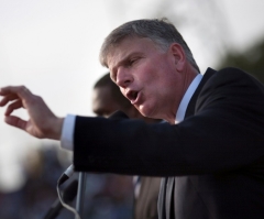 Franklin Graham Encourages Christians to Get Involved in Politics Since 'Gays, Lesbians and Anti-God People' Are Already There
