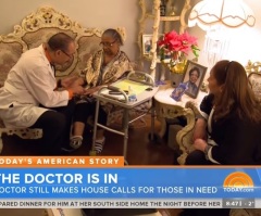 This Doctor Risks His Life for Strangers in His Old Neighborhood – He Even Makes House Calls!