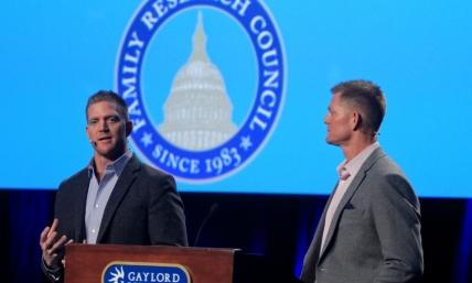 Duck Dynasty's Alan Robertson: God Has Designed the Best Way to Have a Sexual Relationship — It Doesn't Include Gay Marriage (Interview)