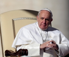 Pope Francis Acknowledges Assassination Threat, Prays for Any Attempt to Not Hurt