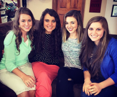 'Duck Dynasty' Star Sadie Robertson Befriends Duggar Family, Sparks Rumors of '19 Kids and Counting' Crossover