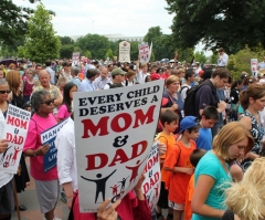 'March for Marriage' Looks to Rally Support for Marriage Ahead of Supreme Court Arguments