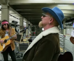 U2 and Jimmy Fallon Disguise Themselves as Local Performers to Play on a New York Subway Platform