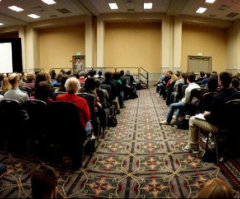 'Justice Conference' in Chicago Featuring Louie Giglio, Cornel West to Focus on Human Rights and 'Poor, Vulnerable Kids'