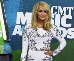 Carrie Underwood Makes History at CMT Awards During First Post-Baby Appearance
