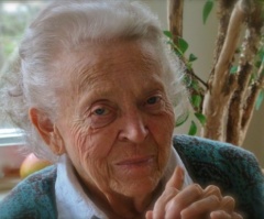 Elisabeth Elliot, Iconic Christian Missionary and 'Through Gates of Splendor' Author Is Dead; Exemplary Life Celebrated