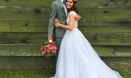 Mary kate outlet robertson wedding dress